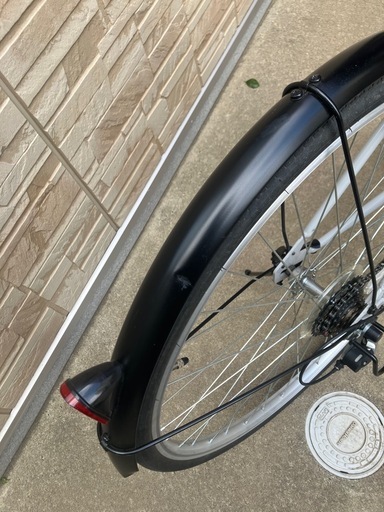 [使用浅 美品]Third Bikes サードバイクス カゴ付き クロスバイク 電動ライト
