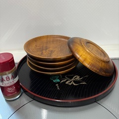 木の皿の画像