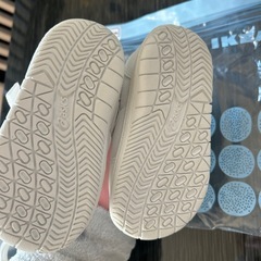 上履き シューズ 13.5cmと12.5cmの画像