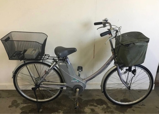 A-422△ y 岐阜発/ナショナル/電動アシスト自転車/24インチ/3段変速/充電器付き/ 走行確認/ 現状品/ r/ R8.2/12 △