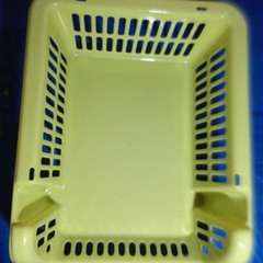 黄色いかご　8個　まとめて　書類入れや洋服入れにの画像