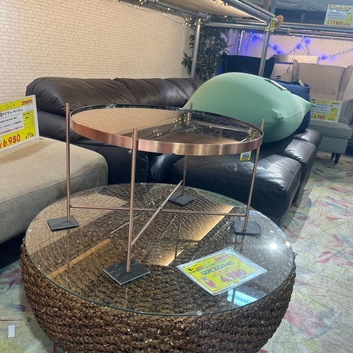 ザイファー　ガラステーブル