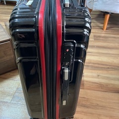 キャリーケースの画像