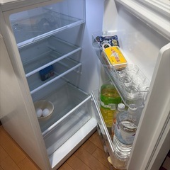 冷蔵庫の画像