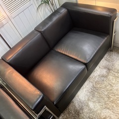 LC2 リプロダクト　2Pソファの画像