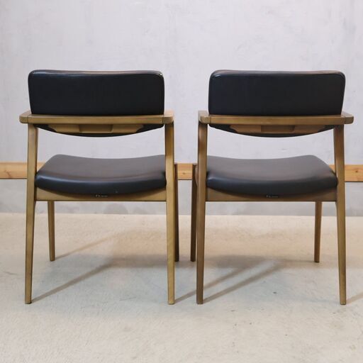 FUJI FURNITURE(冨士ファニチア)のウォールナット材 Koti(コティ) セミアームチェア 2脚セット！シンプルでモダンな