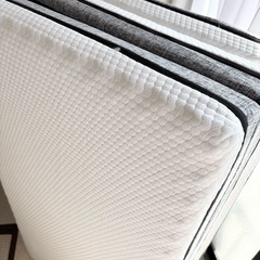 新品未使用 エコラテエリート マットレス セミダブル 　の画像