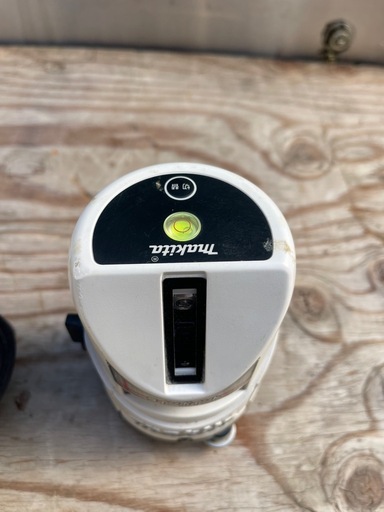Makita（マキタ）SK13P レーザー墨出し器 動作確認済み ケース付き