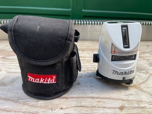 Makita（マキタ）SK13P レーザー墨出し器 動作確認済み ケース付き