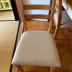 机＆椅子4脚セットの画像