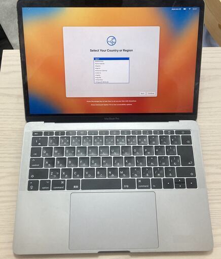 MacBook Pro 2017 A1708 16GB/128GB 新宿手渡し_1