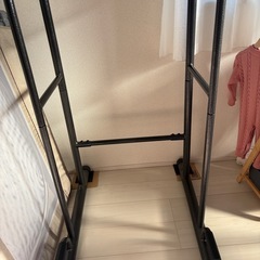 懸垂マシーンの画像