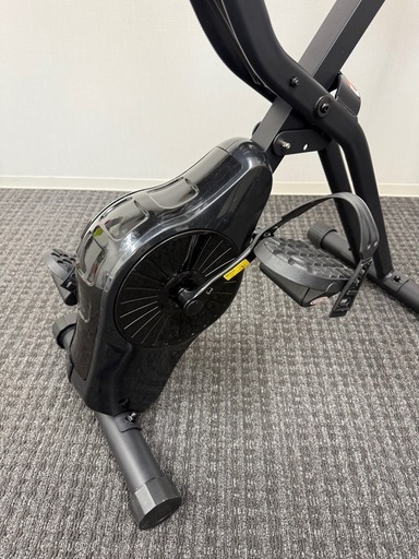 【新品】テーブル付きエアロバイク