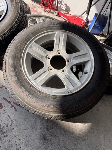 ジムニータイヤセットスペア込み