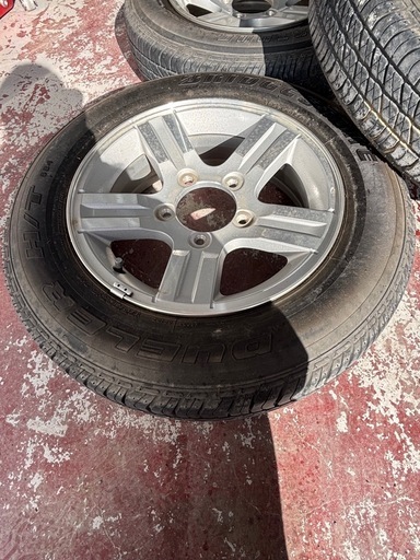 ジムニータイヤセットスペア込み
