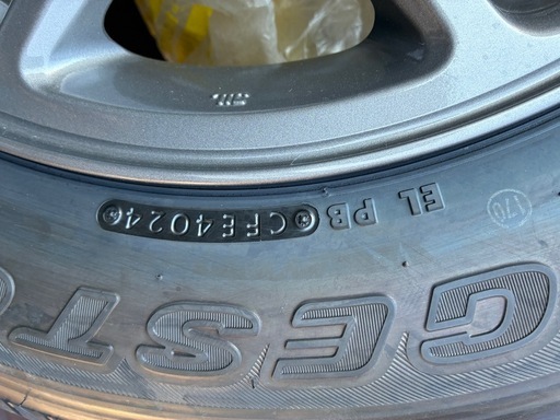 JB64ジムニー　タイヤホイールセット　新車外し