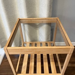 サイドテーブルの画像