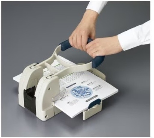 コクヨ 強力パンチ　ＰＮ－３２　１１０枚穿孔　