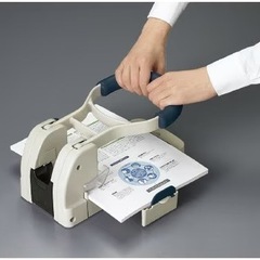 コクヨ 強力パンチ　ＰＮ－３２　１１０枚穿孔　の画像