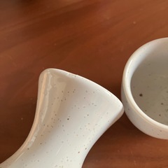 差し上げます）徳利とお猪口、おつまみ用ボウルをセットでの画像