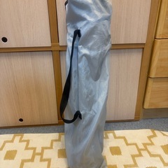 キャンプ用テーブル？の画像