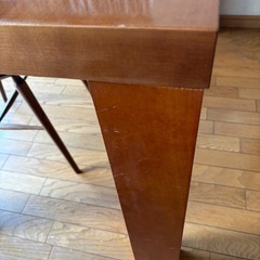 BoConceptダイニングテーブルの画像