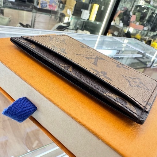 ☆ドリーム荒牧店☆LOUIS VUITTON  モノグラムリバース ポルトカルトサーンプル M69161