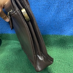 Polo VIDENG 本革 ショルダーバッグ ダークブラウン　ポロ　 ショルダーバッグ レザー バッグ ブラウン ショルダーなしの画像