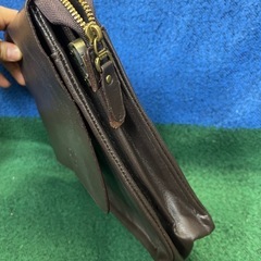 Polo VIDENG 本革 ショルダーバッグ ダークブラウン　ポロ　 ショルダーバッグ レザー バッグ ブラウン ショルダーなしの画像