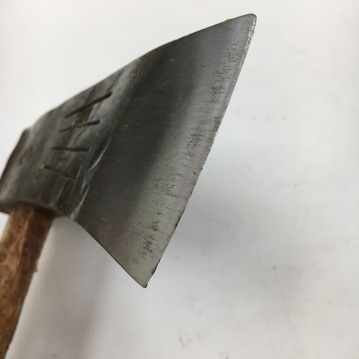 【中古】【店頭引取限定】高道商工 土佐打刃物 柄付木割斧 2.9kg 11000円