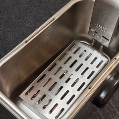 【中古】業務用 4.0L フライヤー 卓上 小型 電気 串揚げ 揚げ物機 100Vの画像