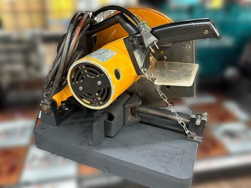 【中古】モトユキ GMC-305 グローバルソーカッター チップソー切断機 305mm 低速用【ハンズクラフト佐賀】 Amazon | モトユキ グロｰバルソｰ低速用チップソｰ切断機 GMC-305