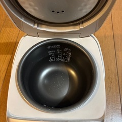 象印　炊飯器
の画像