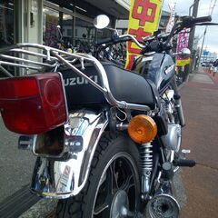 NO.5694　ＧＮ１２５Ｈ　空冷４サイクル単気筒エンジン　ギヤポジションインジケーター　リヤキャリア付き　ブラック　☆彡の画像