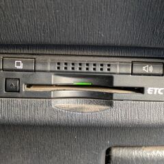 ★後期！禁煙車！プリウス【S】Pスタート！純正SDナビ！ワンセグTV！Bluetooth！バックカメラ！ETC！HIDライト！フォグライト！ステリモ！の画像