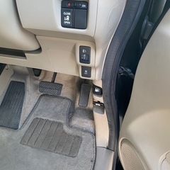 ⭐️乗って帰れます⭐️車検たっぷり令和10年2月まで‼️大人気のNBOX‼️の画像