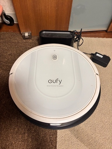 ロボット掃除機　eufy