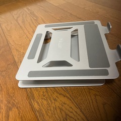 【JITTEN】タブレットスタンドの画像
