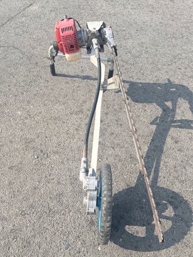 ジャンク品　OCHIAI 落合 オチアイ　自走型片面裾落し機 E7-DX1 茶刈機 裾落とし　2サイクルエンジン　お茶　バリカン