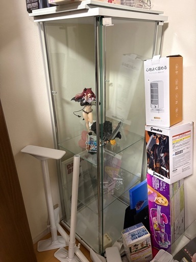 フィギュアケース　ガラス