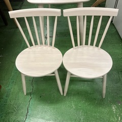 ニトリ ナッツ ベンチダイニング4点セットの画像