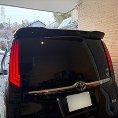 80系　リアガーニッシュ
ヴォクシー  ノア　エスクァイア　の画像