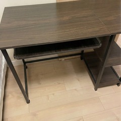 2月18日処分予定・デスクとチェア付きの画像