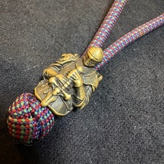 ナイト　パラコードビーズの画像