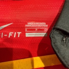 マンチェスターユナイテッド　レプリカ　ユニフォームの画像