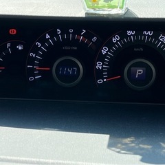 トヨタ ヴォクシー 20年式の画像