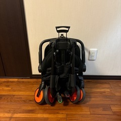 美品　片手で押せる
ベビーカーの画像