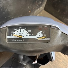 ★支払総額3.0万円★定休日なし！いつでも現車確認可能です！ スズキ レッツ2 シルバー CA1KA 人気のレッツ2！ 2ストのためオイル注ぎ足すだけ！ バッテリー新品！ カスタムベースに♪の画像