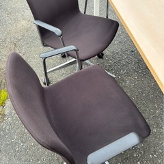 デスク　　　椅子セットの画像