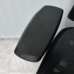 【メッシュオフィスチェア】の画像